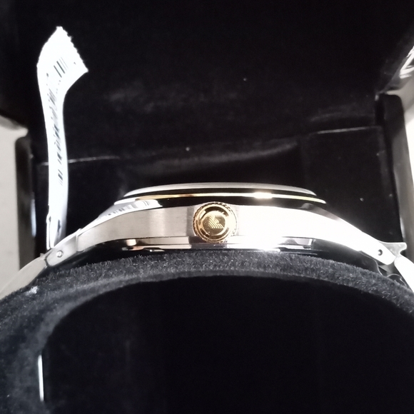 Emporio Armani Zeta AR11034 White Dial Gold Tone Bezel Metal Bracelet Mens Watch - Picture 10 of 15